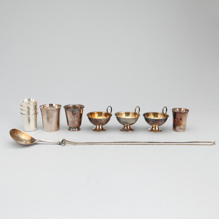 PARTI SILVER, 11 delar, bland annat GAB och Georg Jensen, 1900-tal. Total vikt ca 445 gram.