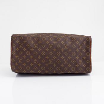 Louis Vuitton, "Speedy 40" laukku.