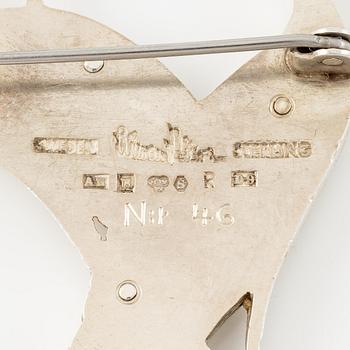 Wiwen Nilsson, brosch, silver, i form av ett par fåglar, Lund 1954.