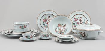 SERVISDELAR, 129 st, flintgods, "Lotus", Rörstrand, 1956-1971.