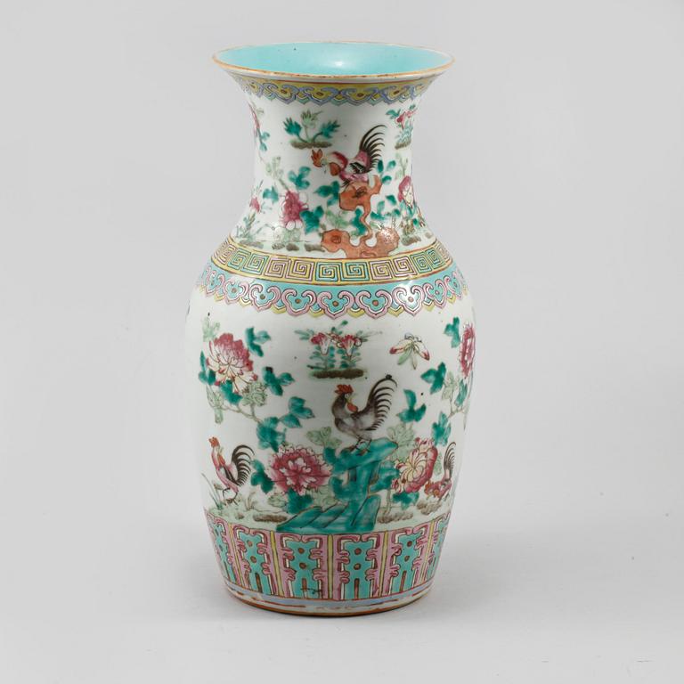 VAS, porslin, Kina, 1800-/1900-tal.