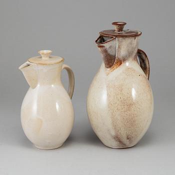 OTTO LINDIG, two stoneware cocoa pots from Liebfriede Bernstiel, Germany, circa 1923.