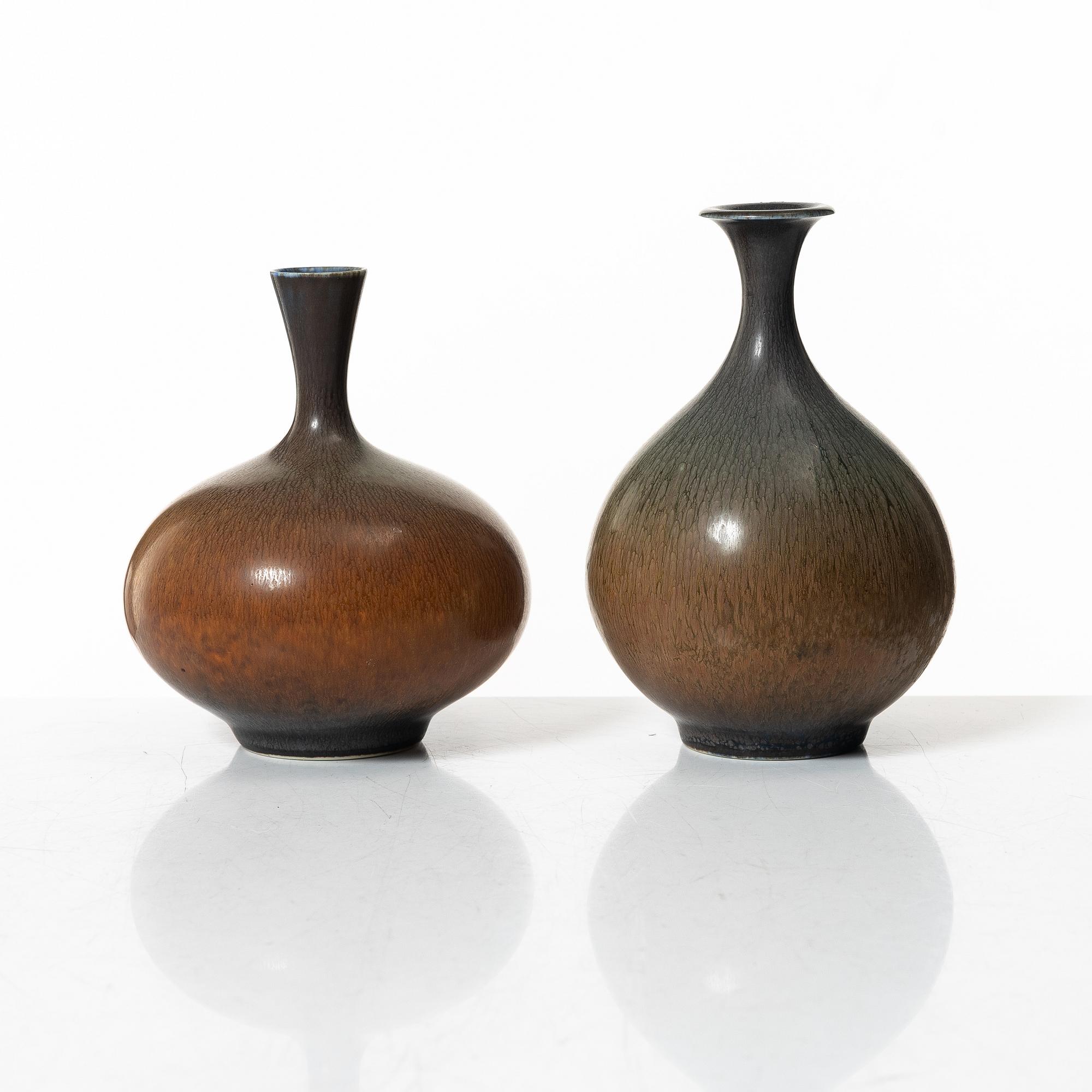 Sven Wejsfelt, two unique stoneware vases, Gustavsberg Studio 2000.