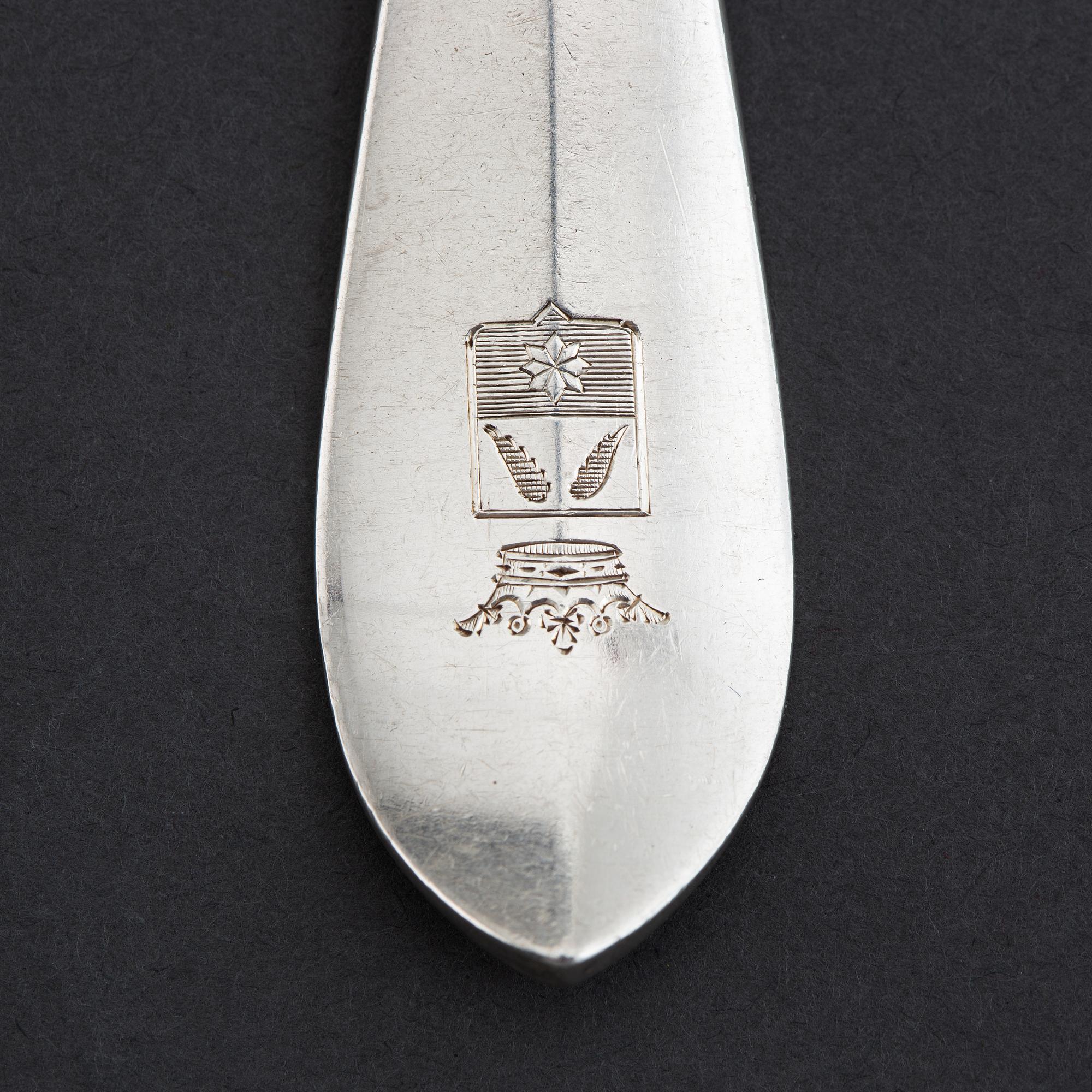 Gustaf Möllenborg, matgafflar, 4 st, silver, med graverat vapen von Eckermann. Stockholm 1912.