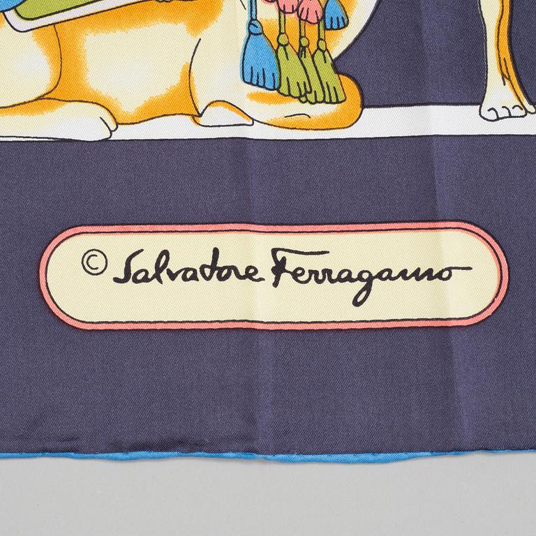 SCARF, Salvatore Ferragamo.