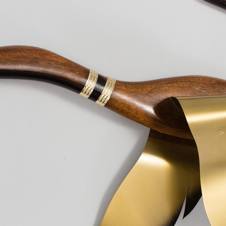 VÄGGPRYDNADER, 3 st, 1900-talets mitt.