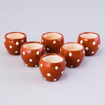 MARITA LYBECK, servisdelar, 28 st, keramik + bok "Marita Lybeck 1906-1990".