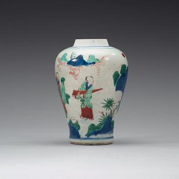 A Transitiona wucai jar, 17th Century.