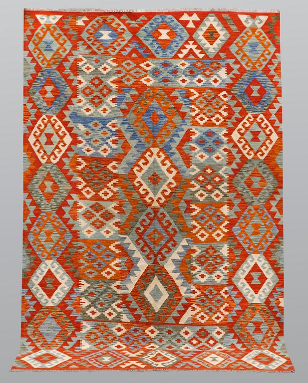 A carpet, Kilim, ca 270 x 184 cm.