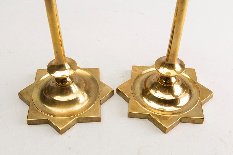 Skultuna Brassworks, "Stjärnestaken", candlesticks, a pair, brass.