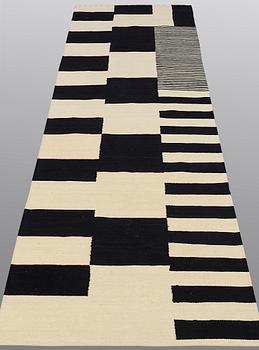 Gallerimatta, Kelim, ca 290 x 82 cm.