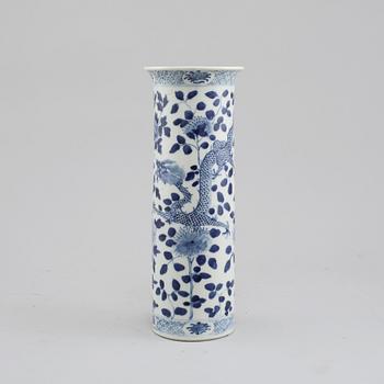 VAS, porslin, Kina, troligen 1800-tal.