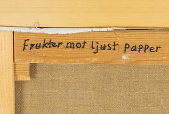 Elis Wallin, "Frukter mot ljust papper".