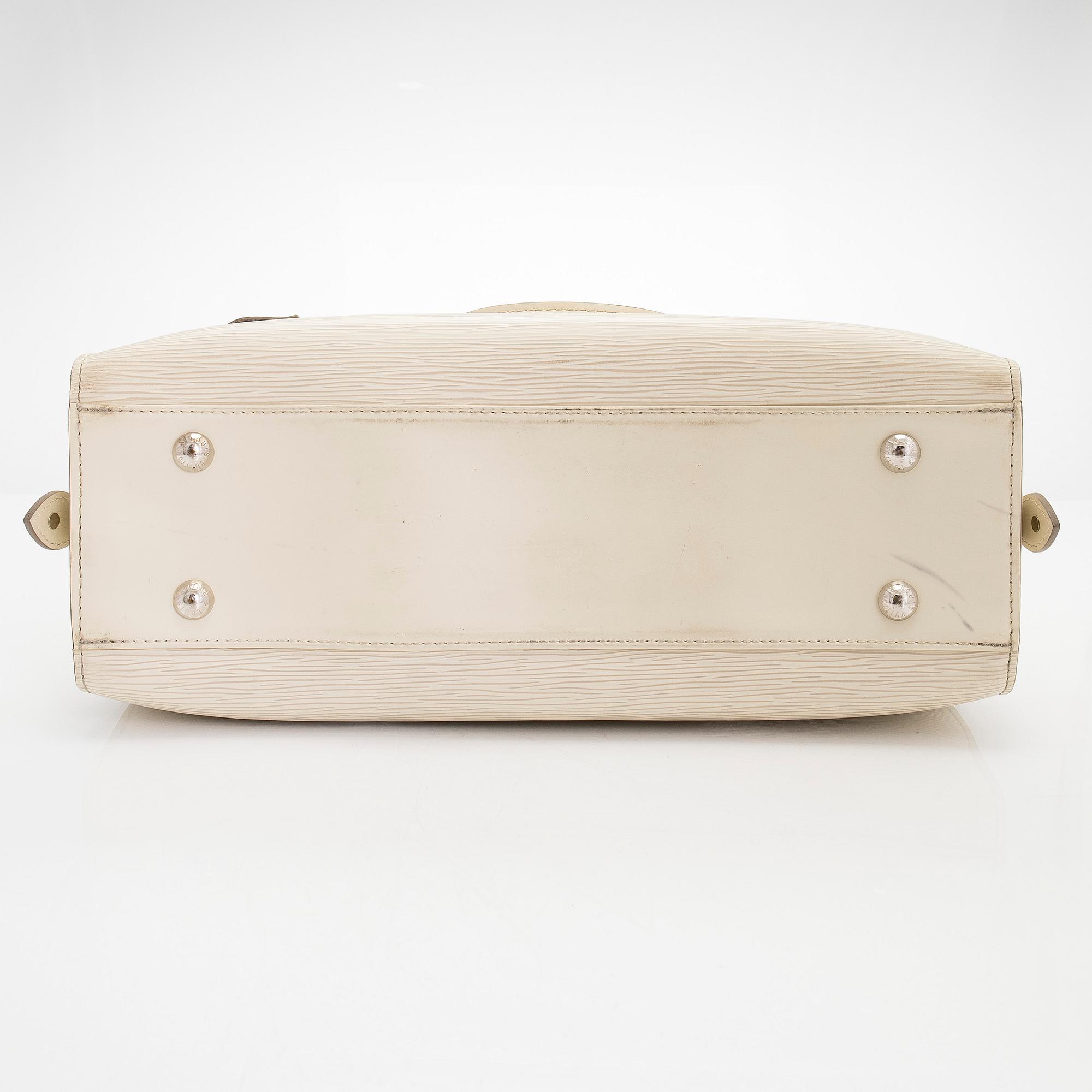 Louis Vuitton, an Epi leather 'Pont Neuf NM' bag.