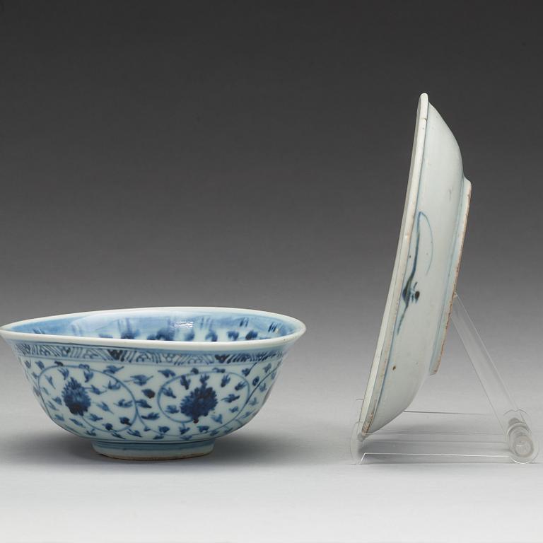 A blue and white bowl and a dish, Ming dynasty, (1368-1644).