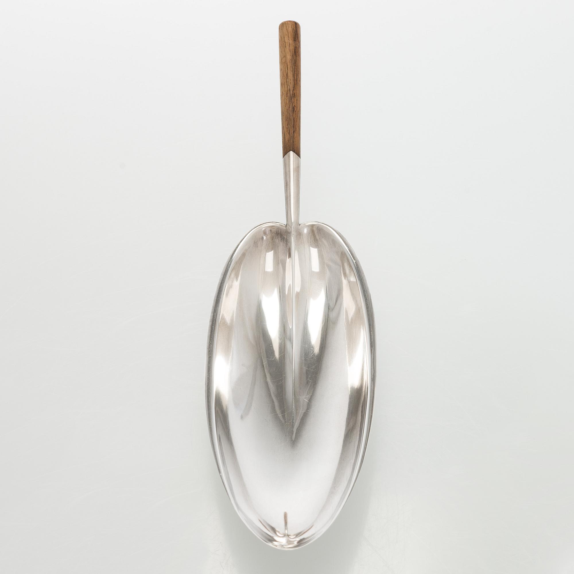 Tapio Wirkkala, Skål, TW 85, silver, Kultakeskus, Tavastehus 1964.