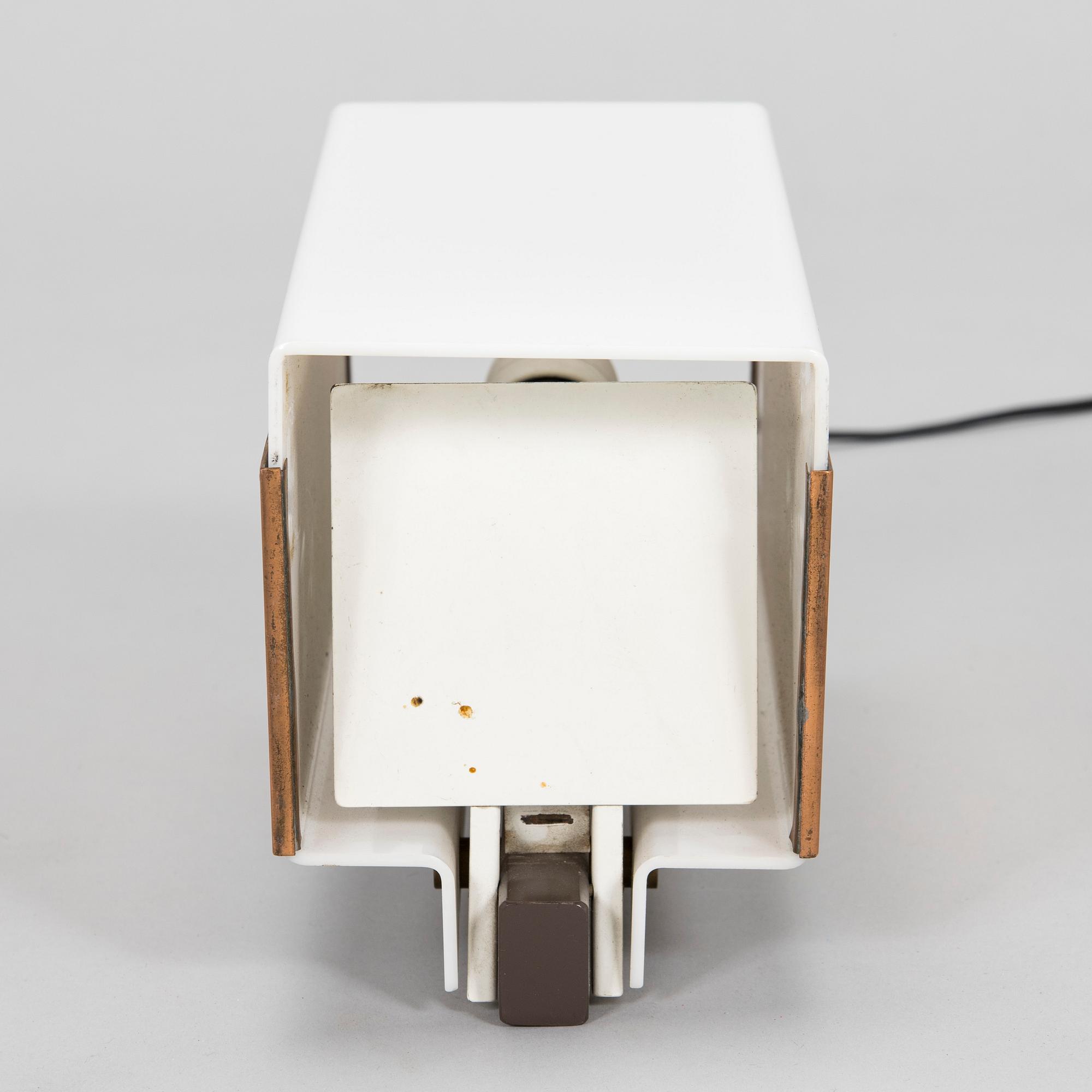 Lars-Gunnar Nordström, a 1970's wall light for Metallimestarit.
