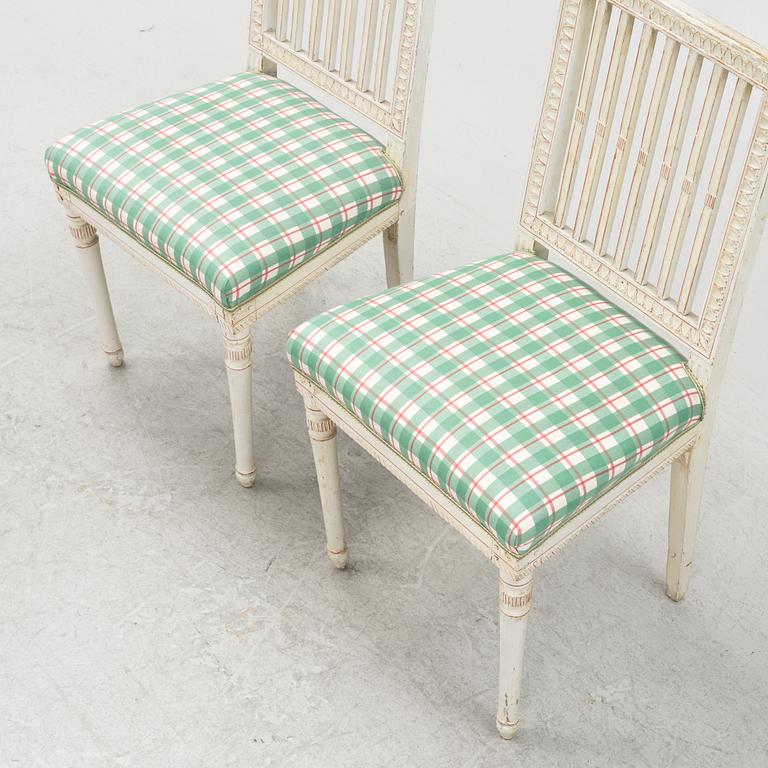 A pair of late Gustavian chairs, around the year 1800.