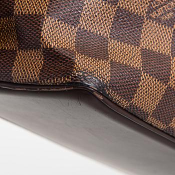 Louis Vuitton, A Damier Ebene 'Chelsea' Bag.