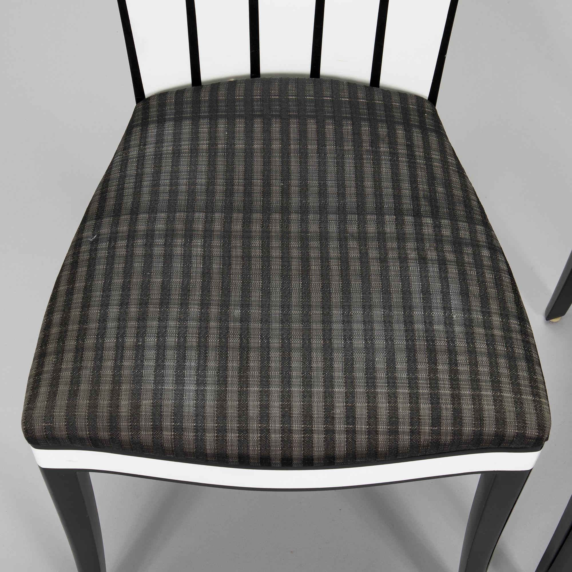 Eliel Saarinen, two 'Saarinen House Cranbrook' chairs, Adelta.