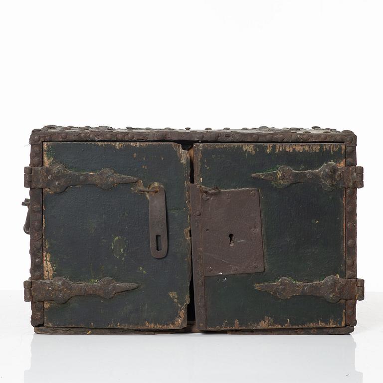 Skrin/mindre kista, 1600-talets andra hälft. Barock.