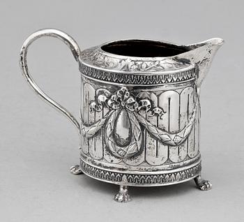 GRÄDDKANNA, silver, Louis XVI-stil, 1900-tal. Vikt 230g.