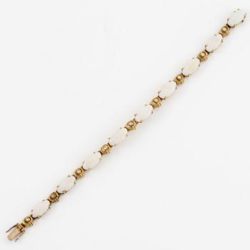 Bracelet, H.Stern, 18K gold with opals and brilliant-cut diamonds.