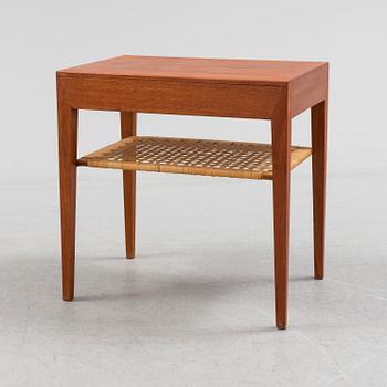 SEVERIN HANSEN, sängbord,  Haslev Møbelfabrik, Danmark, 1900-talets andra hälft.