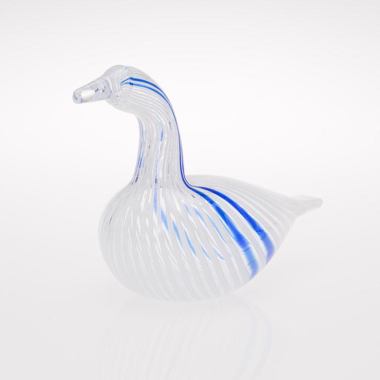 A glass bird by Oiva Toikka. Signed Designed for S-group Oy, Oiva Toikka, Nuutajärvi Notsjö.