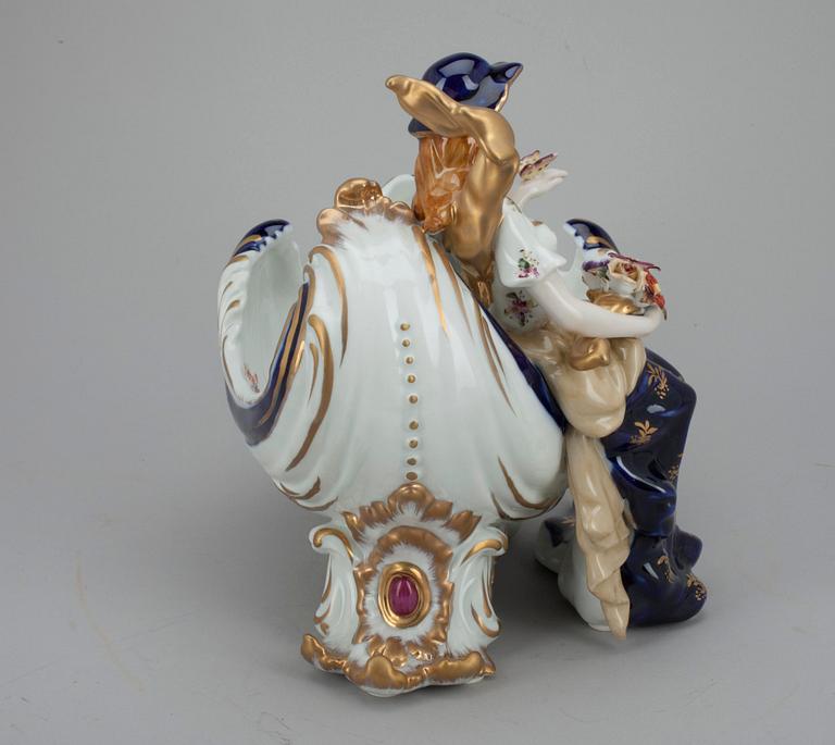 KORISTEMALJA, posliinia, Meissen, kakkoslaatu, 1900-luku.