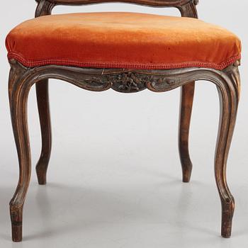 A pair of Louis XV-style chairs, 20th century.