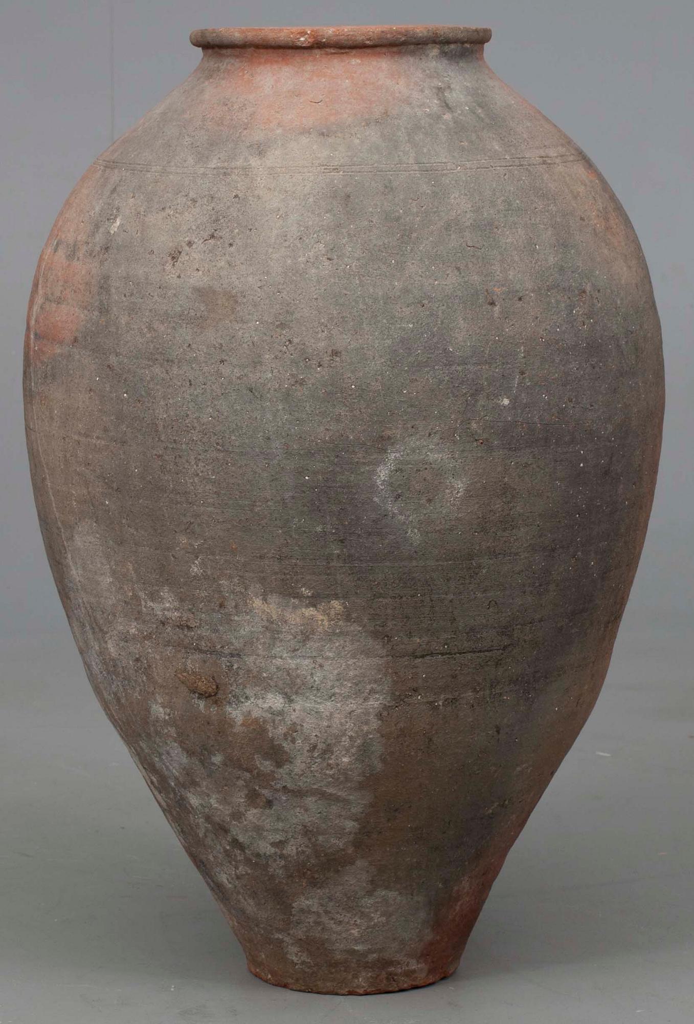 KRUKA, lergods, Medelhavsområdet.