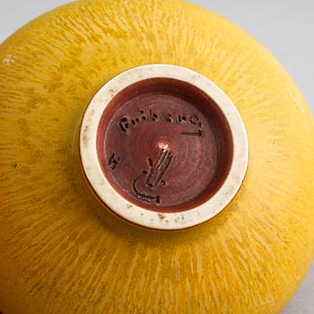 BERNDT FRIBERG, miniatyrvas, stengods, Gustavsberg, signerad, studiohanden, omkring 1900-talets mitt.