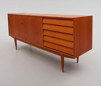 SIDEBOARD, 1900-talets andra hälft.