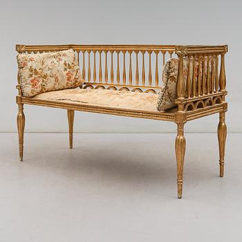 SOFFA, 1900-talets första hälft.