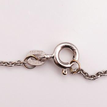 HALSBAND, 14K och 18K vitguld, topas ca 3.50 ct och briljantslipade diamanter ca 0.78 ct tot.