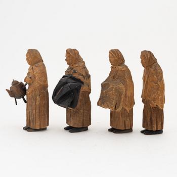 Axel Petersson Döderhultarn, sculptures, 7, carved and paitnted wood, signed.