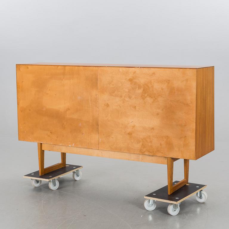 SIDEBOARD, teak. 1900-talets mitt.