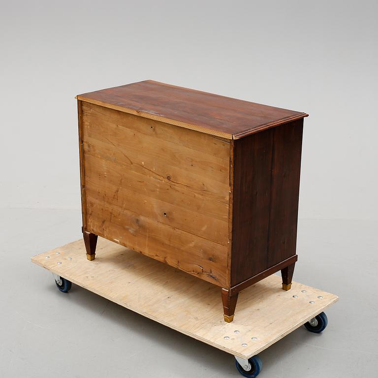 BYRÅ, gustaviansk stil, 1800-tal.