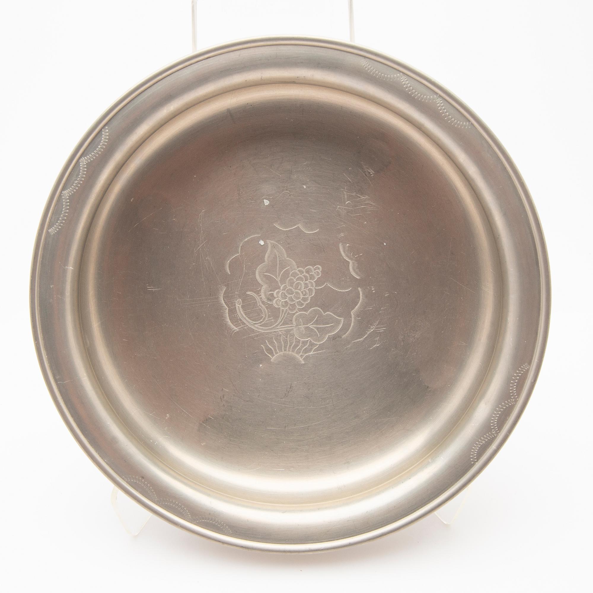 Anna Petrus & Estrid Ericson, bowl, model 470, Svenskt Tenn, 1932.