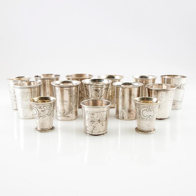 A collection of cups 14 pcs silver 18th/19th century.