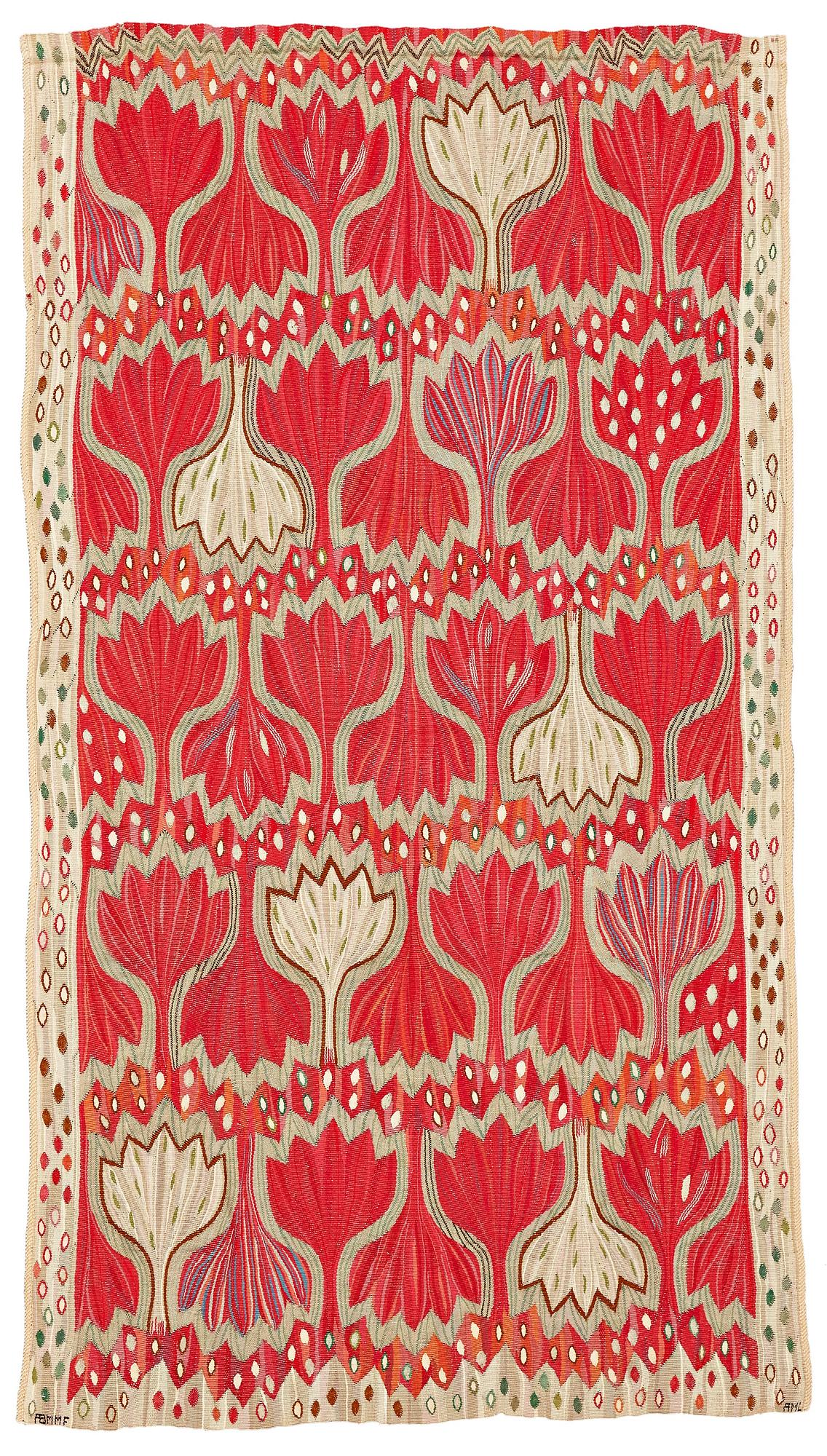 Ann-Mari Lindbom, gift Forsberg, VÄVD TAPET/DRAPERI, "Röd Crocus", gobelängvariant, ca 250,5 x 138,5-143 cm, signerad AB MMF AML.