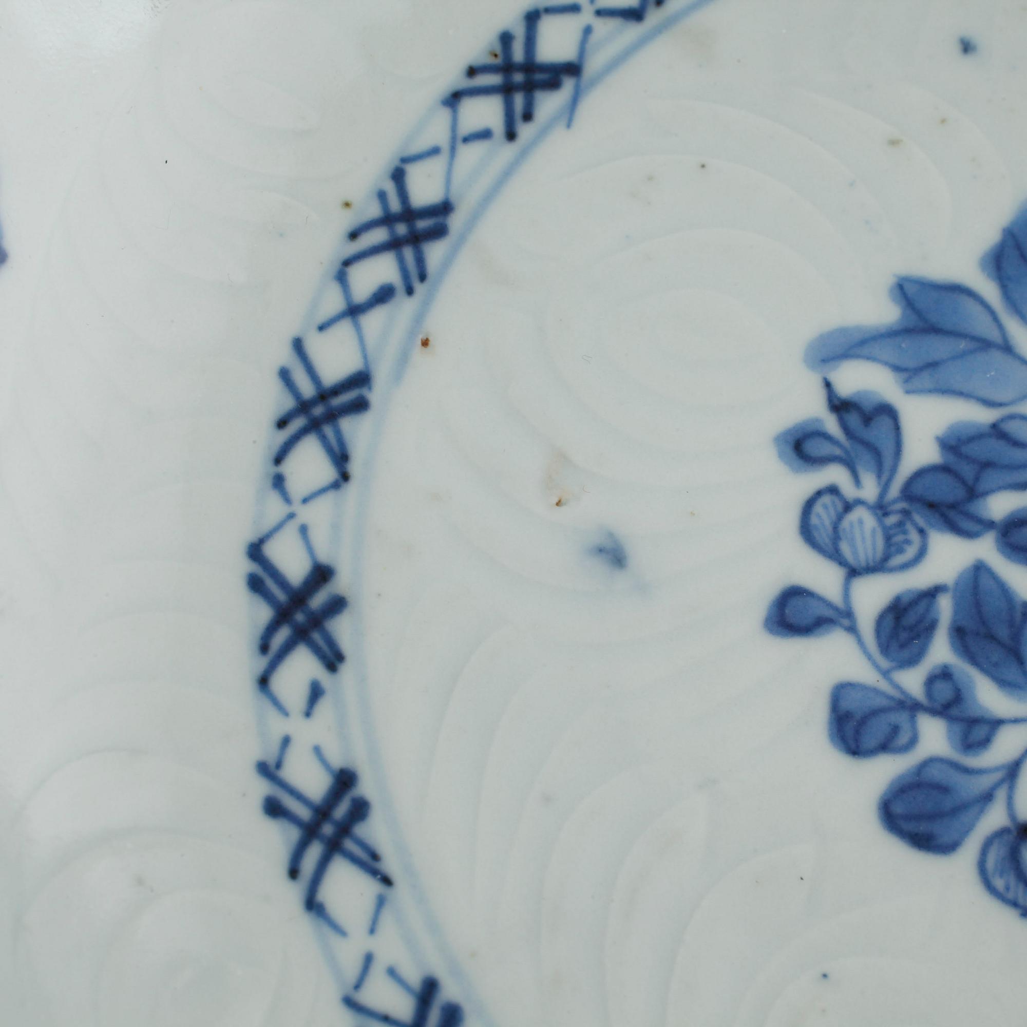 A soup plate, three dishes and a small box, China, 18th and 19th century.