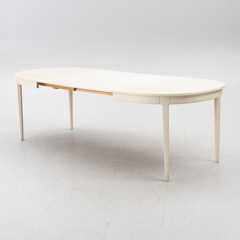 Carl Malmsten, a 'Herrgården' dining table.