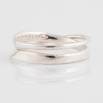 VIVIANNA TORUN BÜLOW-HÜBE, för Georg Jensen, ring Möbius, nr 369. Silver.