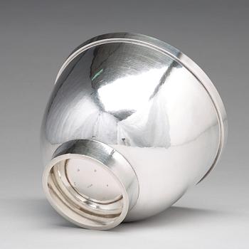 Sigurd Persson, a sterling silver bowl, Stockholm 1964, silversmith Johann Wist.