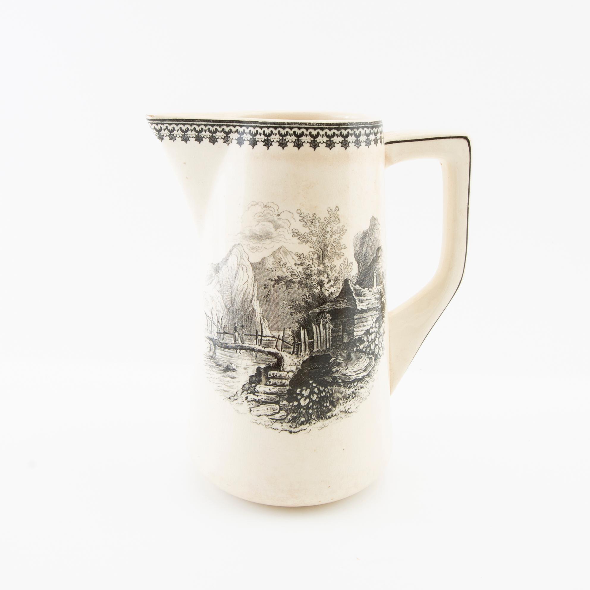 Service 44 dlr, "Old Abbey Ware Alpina" Villeroy & Boch Mettlach Saar Basin circa 1900 stoneware.