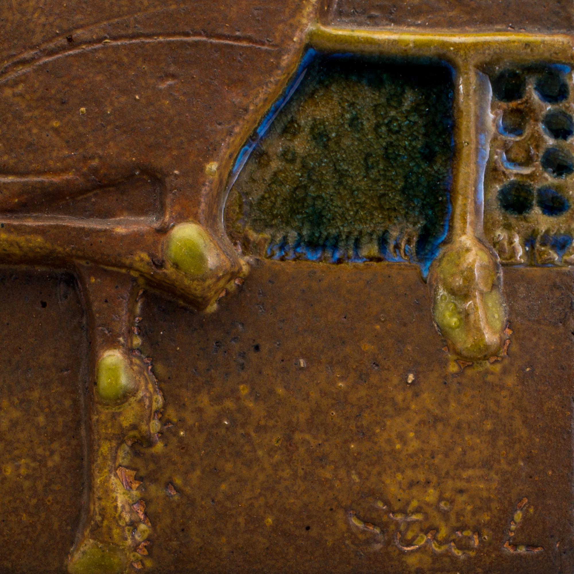 STIG LINDBERG, a stoneware wall plaque, Gustavsberg 1960/70s.