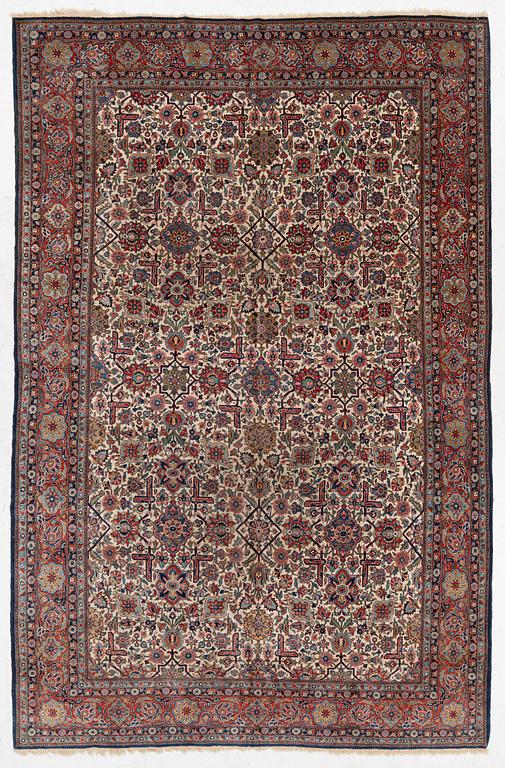 A semi antique Keshan "Dabir" carpet, central Persia, c. 348 x 229 cm.
