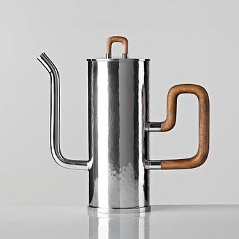 100. Sigurd Persson, a sterling coffee pot, executed by Lars Munkhammar, Stockholm 1984.